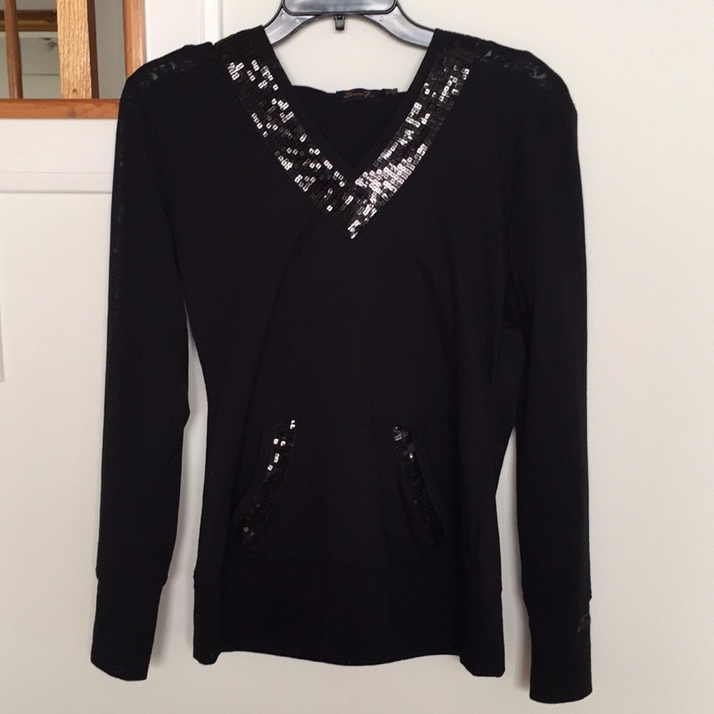 Seven7 Hooded Black Top